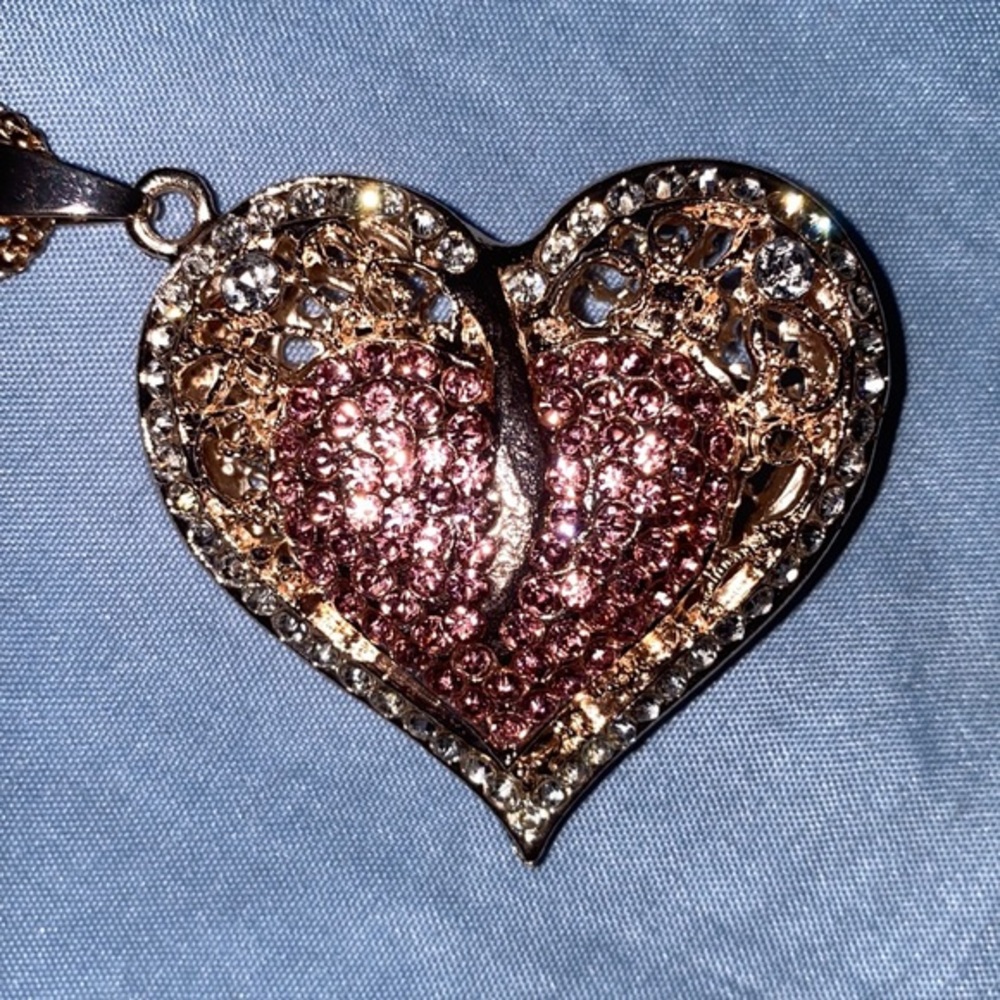 Super Sweetheart Cage Pendant on Rose gold chain